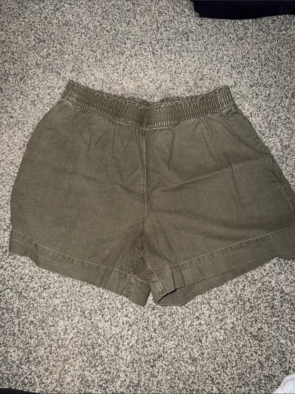 H&M Olive Drawstring Elastic Waist Athletic Shorts